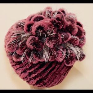 NWT Chinchilla Fur Bun Hat